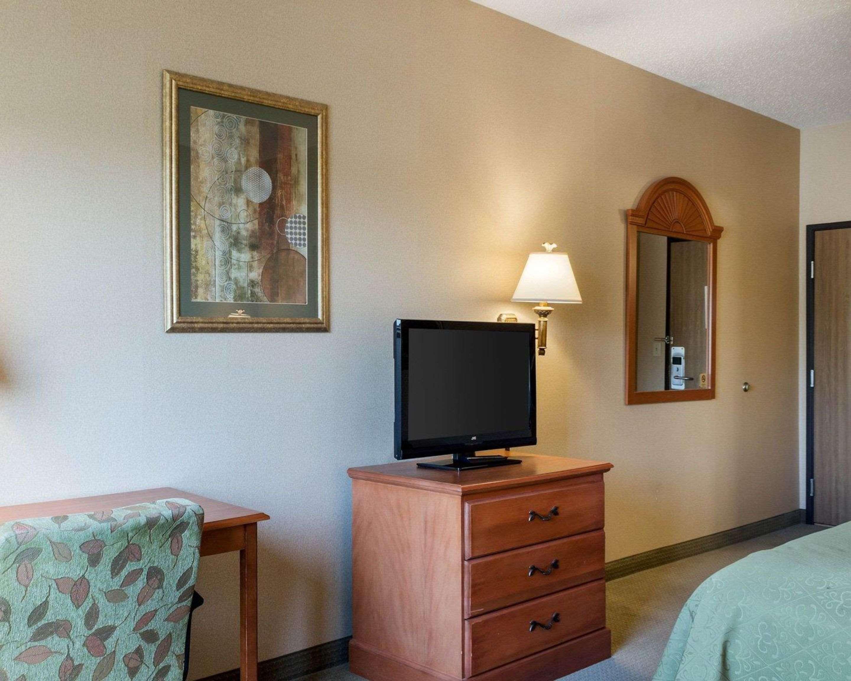 Quality Inn Brookings-University Exterior photo