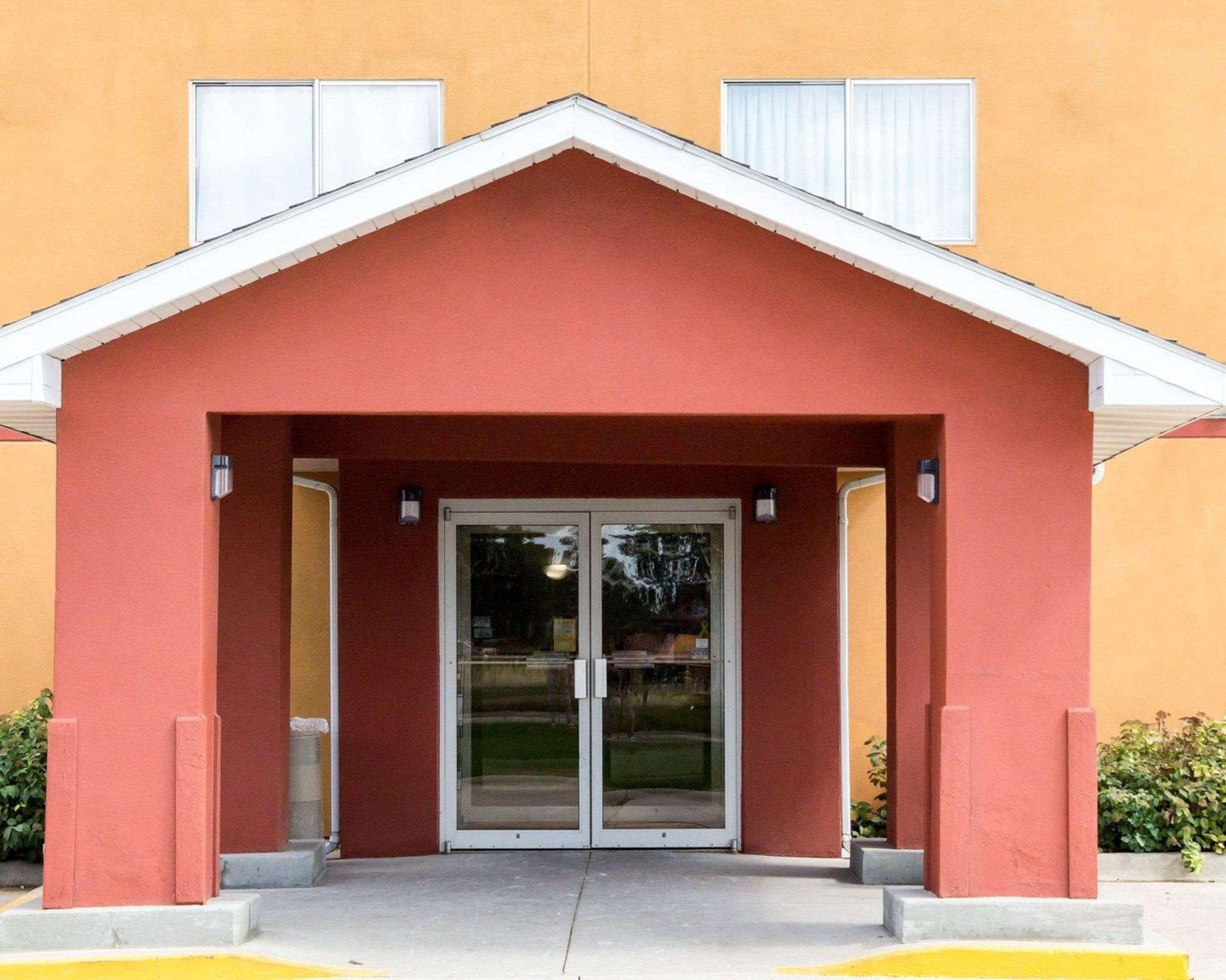 Quality Inn Brookings-University Exterior photo