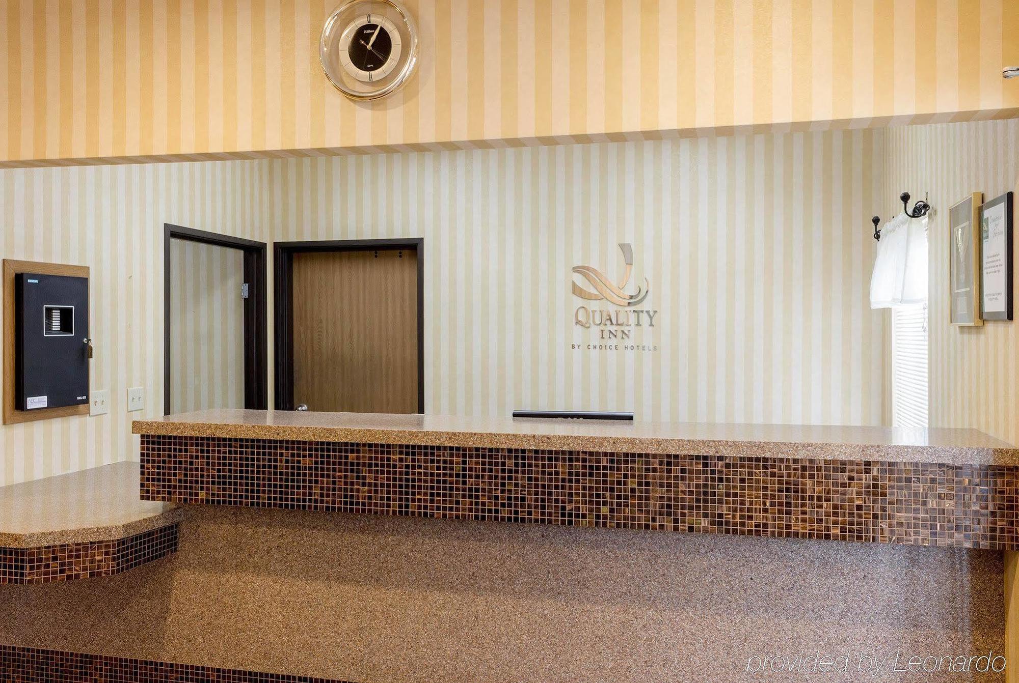 Quality Inn Brookings-University Exterior photo
