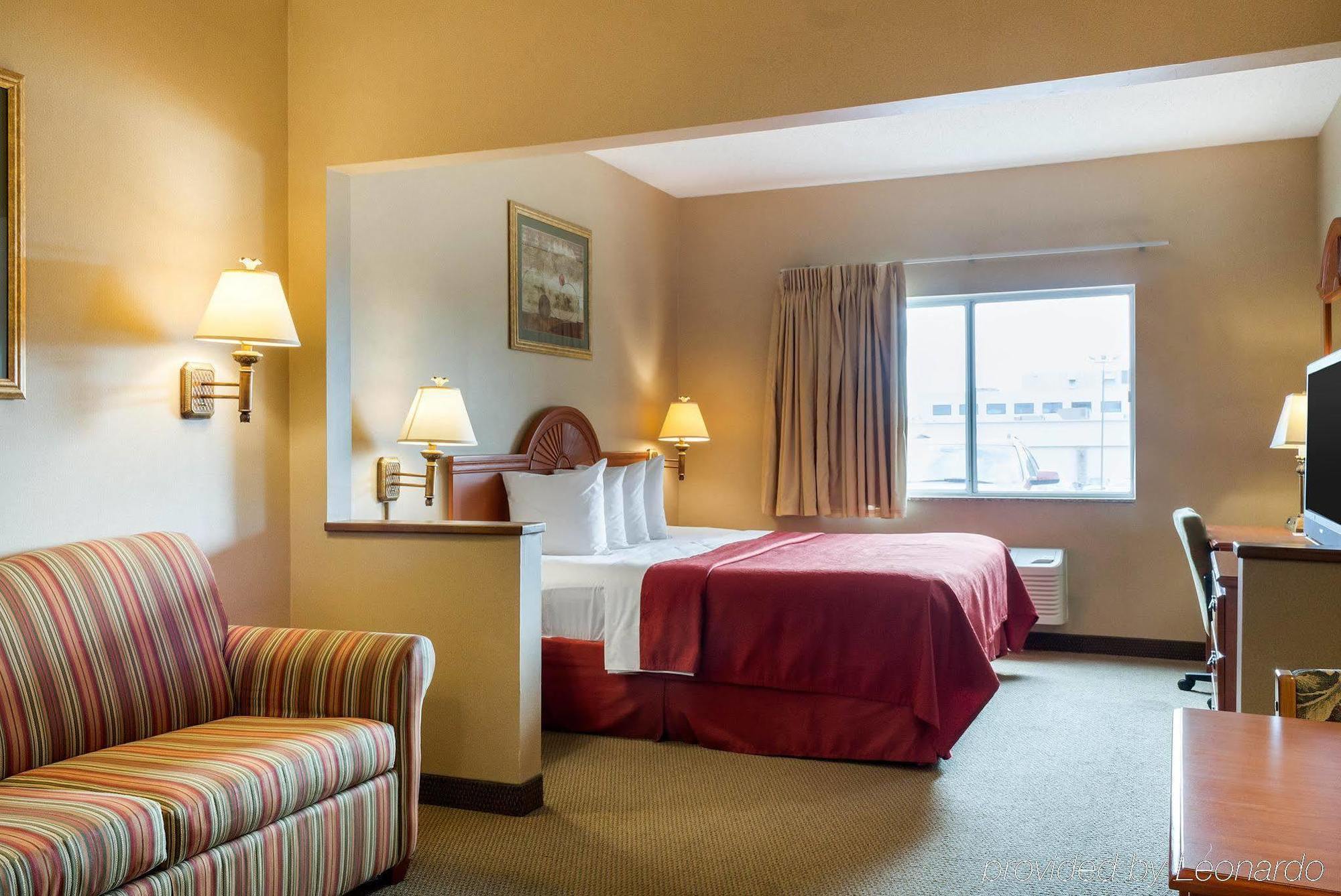 Quality Inn Brookings-University Exterior photo